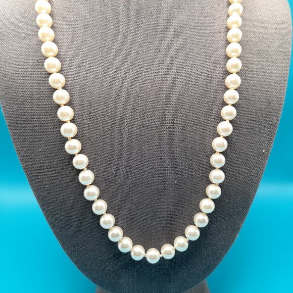 Vintage Glass Pearl Necklace, 8mm Faux Pearl Beads, 24 Inches, Hand Knotted - Picture 9 of 10
